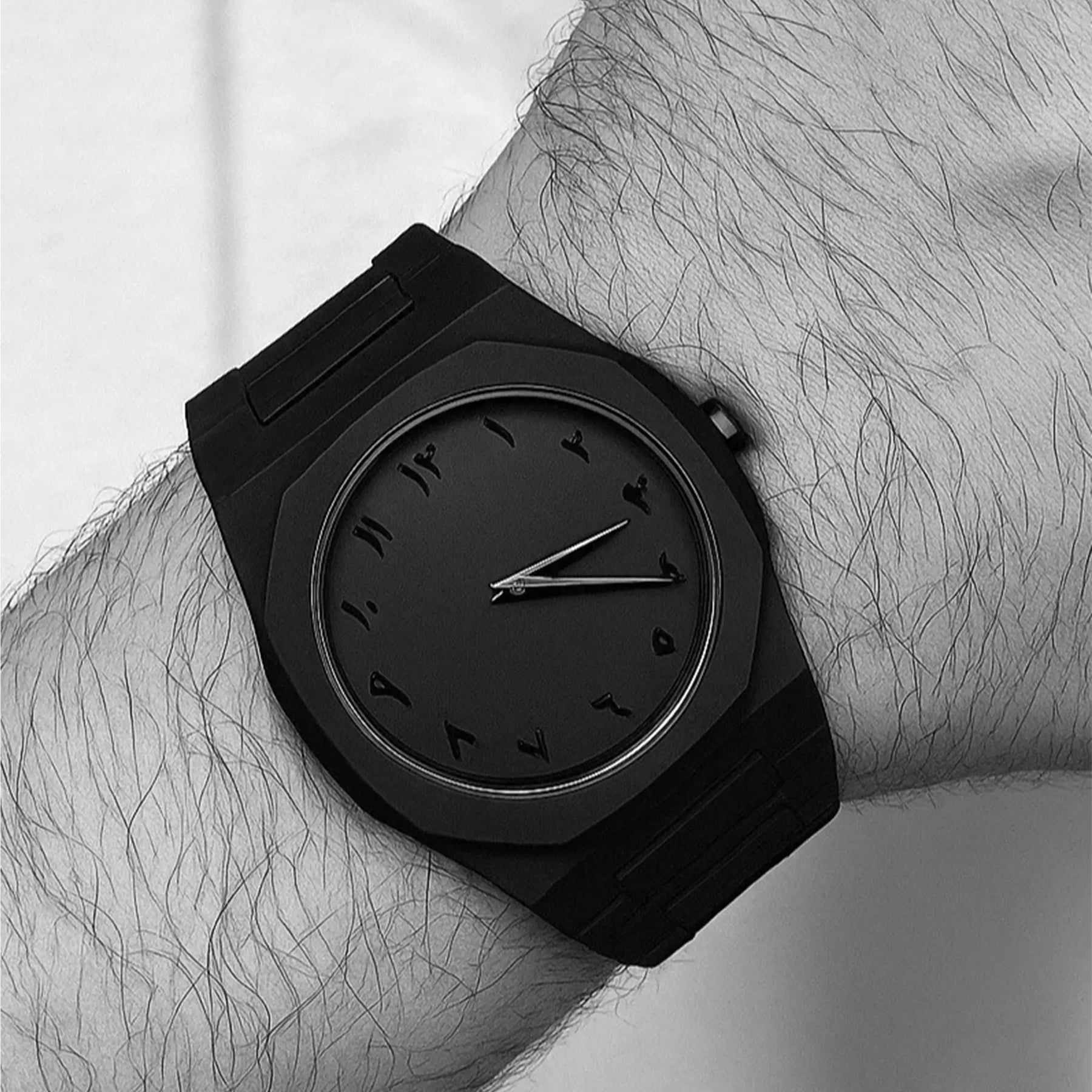 Arabic™ - Aura All Black