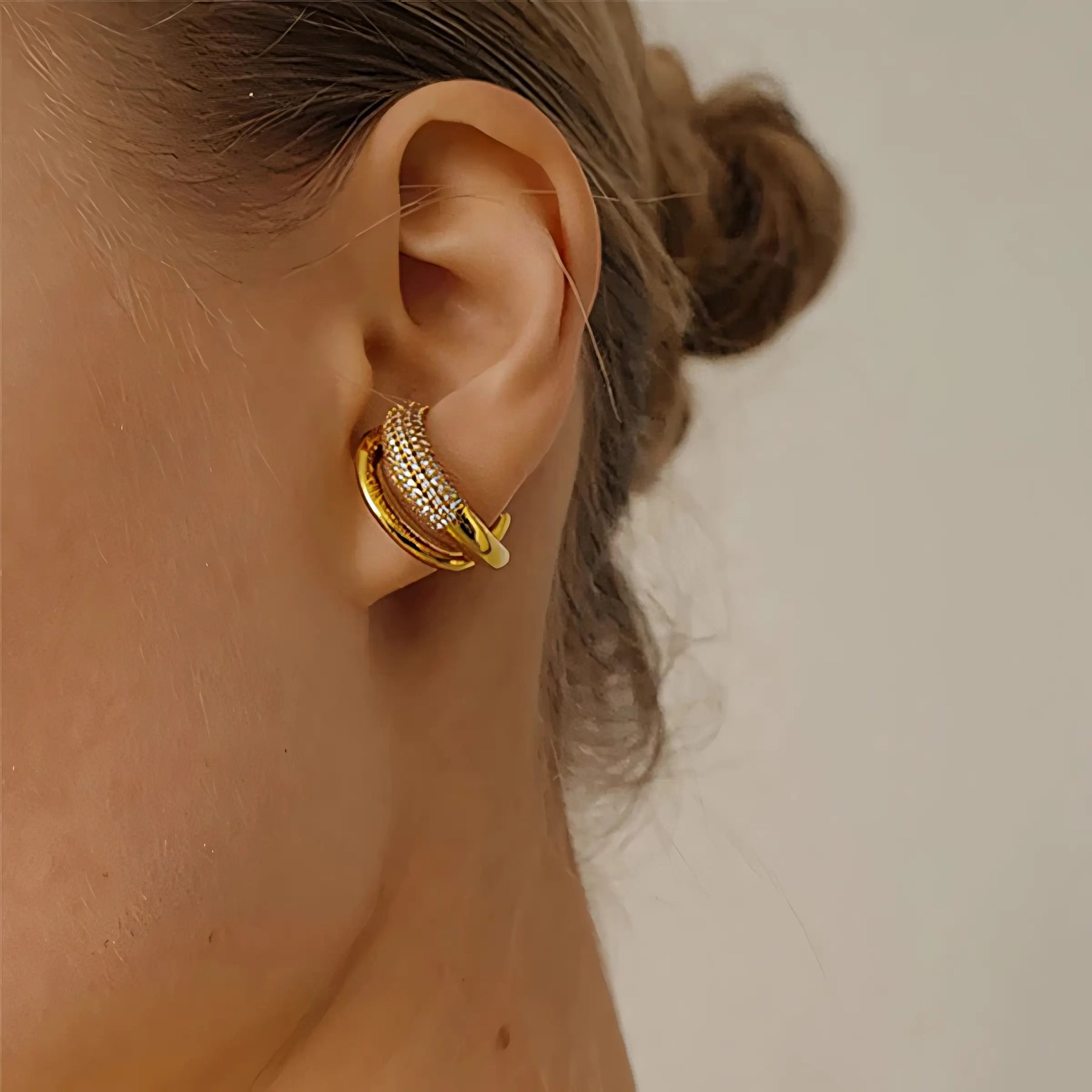 Brinco Fake e Anel com Zircônias - 2 em 1